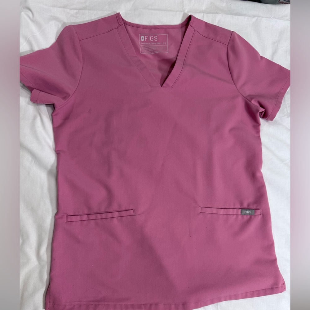 Figs Women's Short Sleeve Pink Top